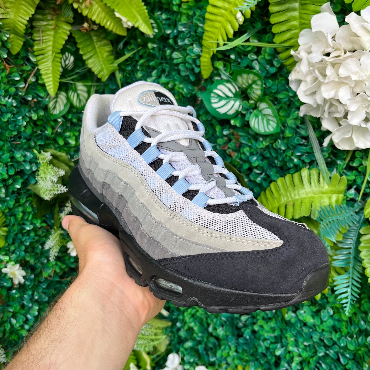 Nike Air Max 95 Aluminium UK8.5