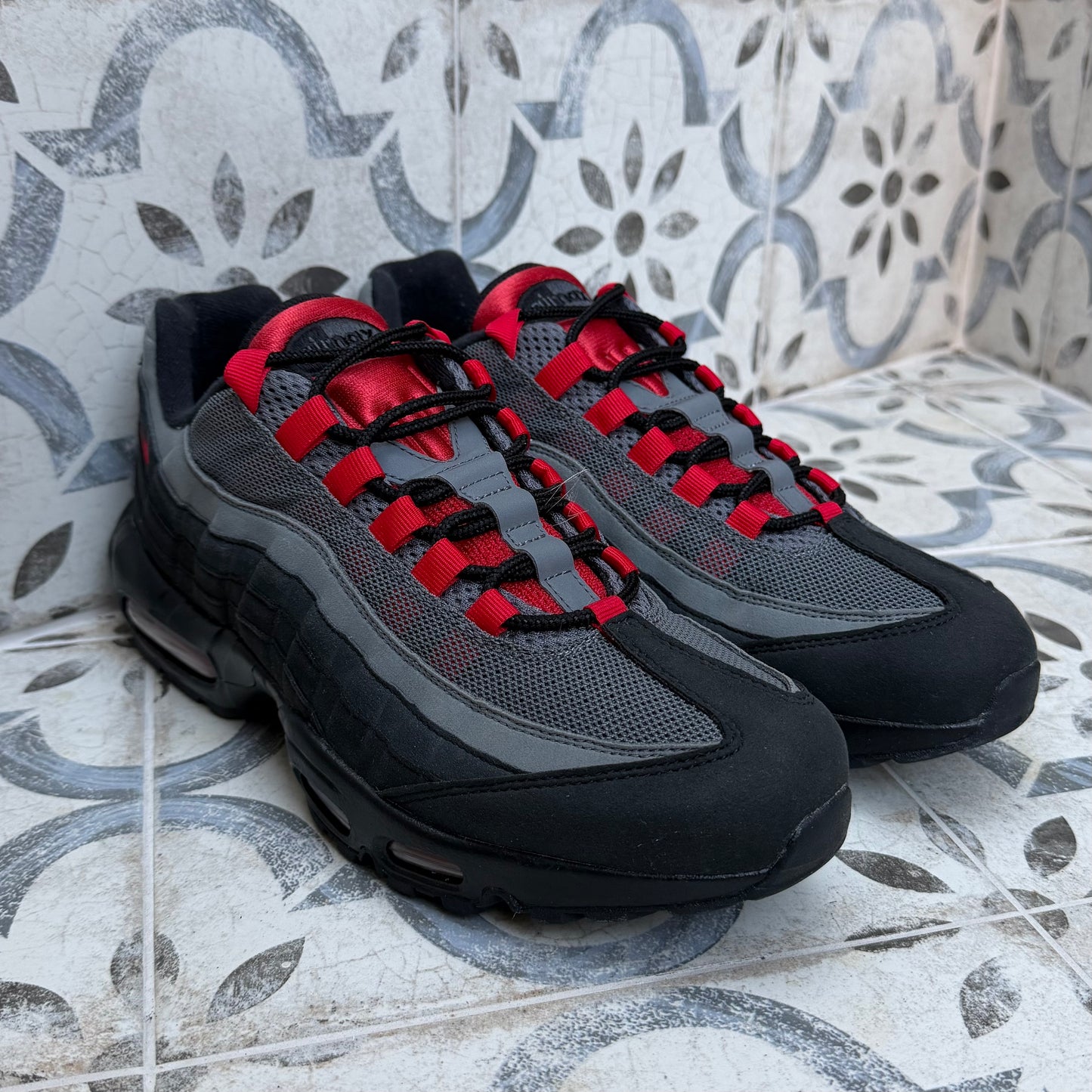 Nike Air Max 95 ID “Nike By You” - Black / Red - UK9