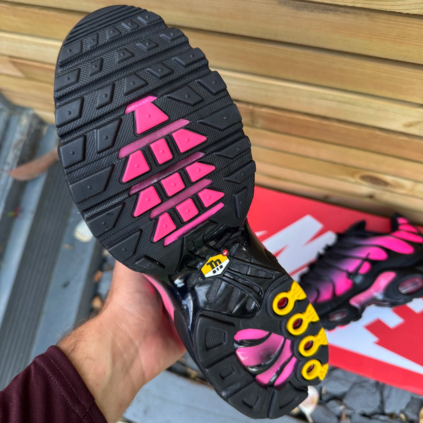 Nike Air Max Plus TN - Hyper Pink - UK7.5 - Brand New