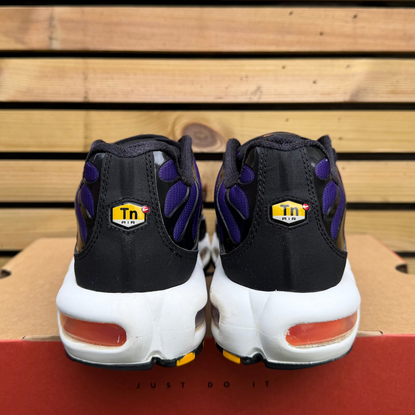 Nike Air Max Plus TN - Voltage Purple - UK8