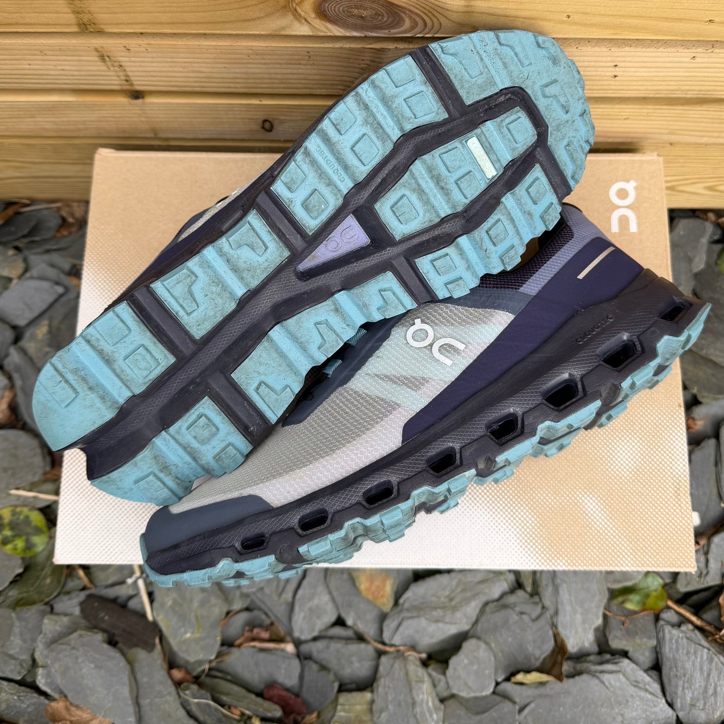 On Running CloudVista - Navy Wash - UK8