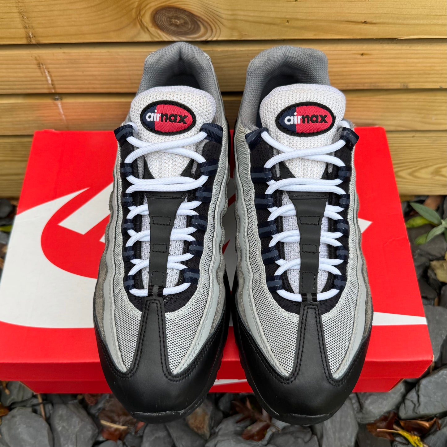 Nike Air Max 95 - Track Red - UK7.5