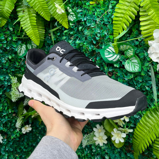 On Running CloudVista - Black / White - UK10.5