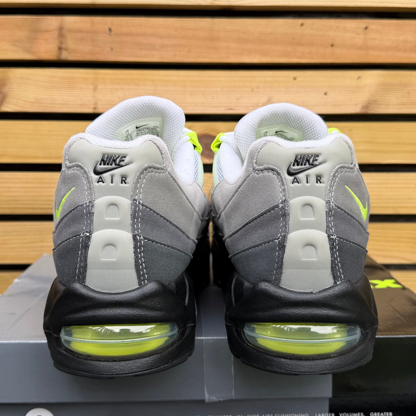 Nike Air Max 95 OG Big Bubble - Neon 2025 - UK10
