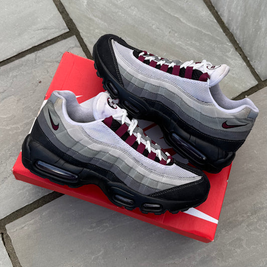 Nike Air Max 95 OG - Dark Beetroot - UK8