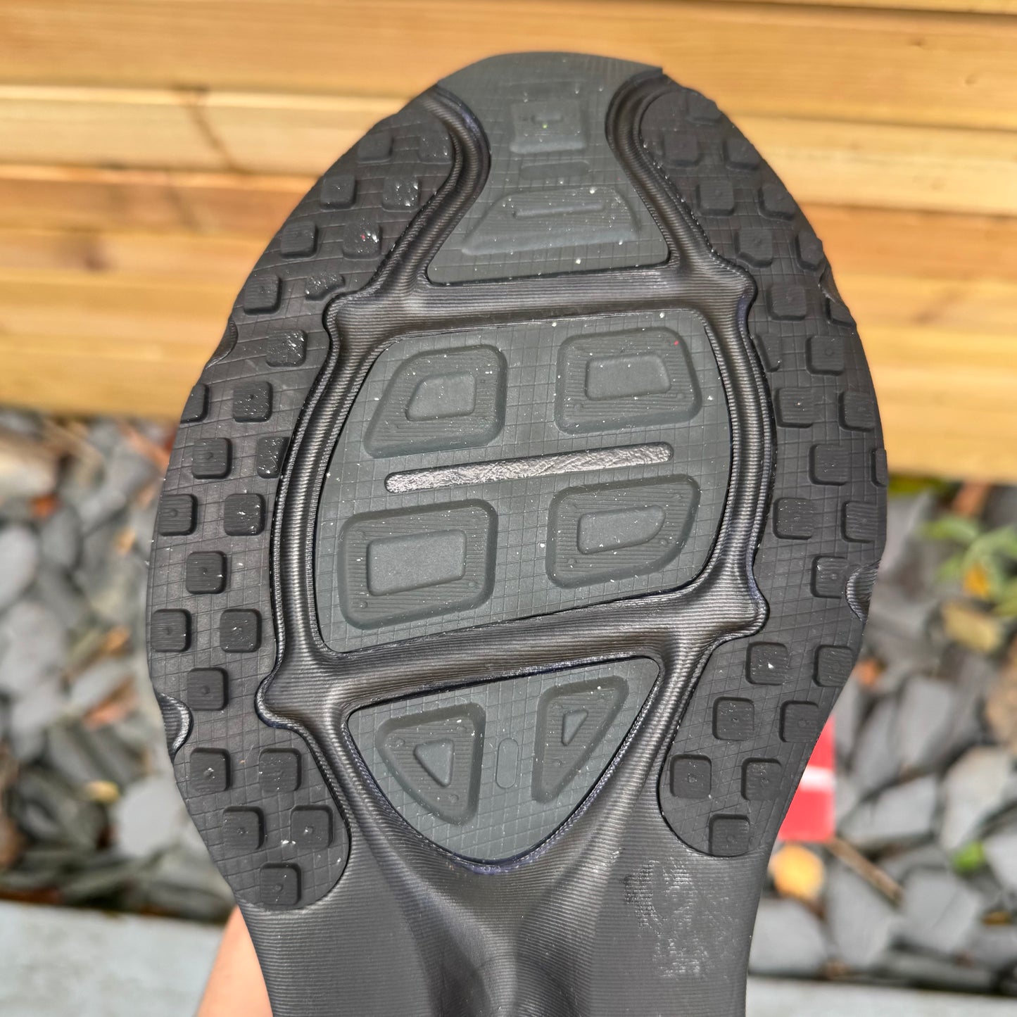 Nike Vomero 18 - Dark Smoke Grey - UK9.5