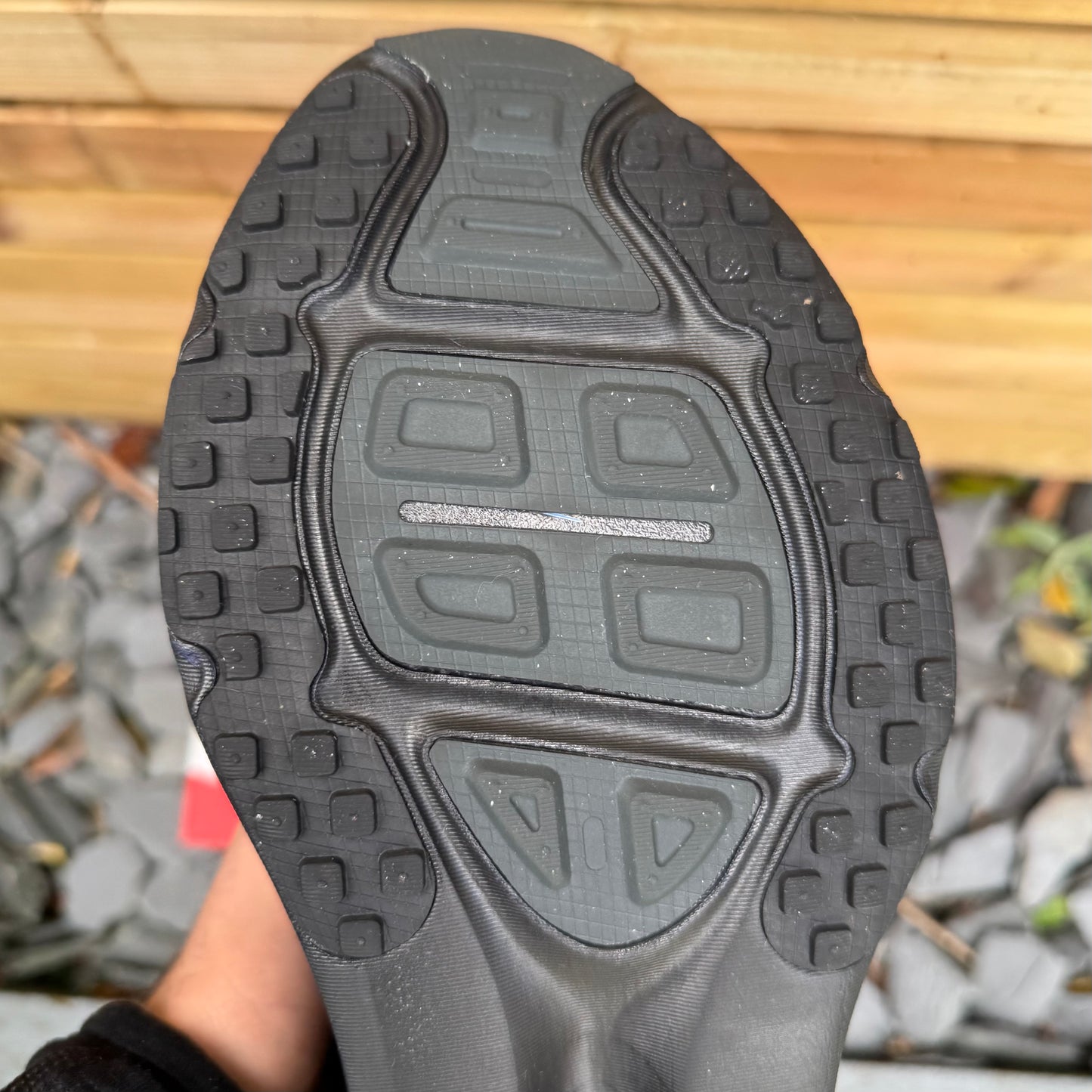 Nike Vomero 18 - Dark Smoke Grey - UK9.5