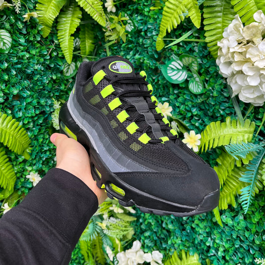 Nike Air Max 95 JD Exclusive Reverse Neon UK8.5