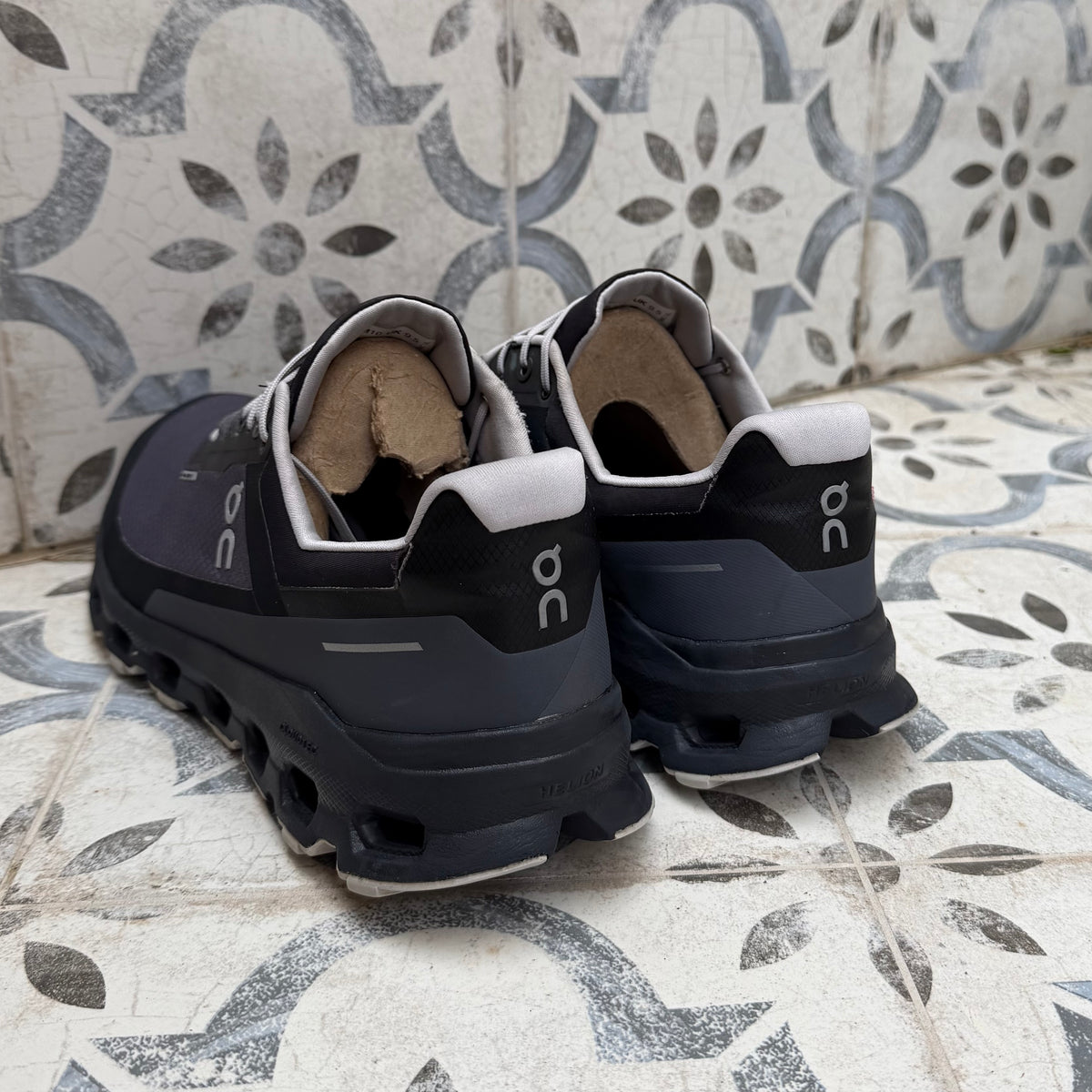 On Running CloudVista Waterproof - Eclipse Black - UK9.5