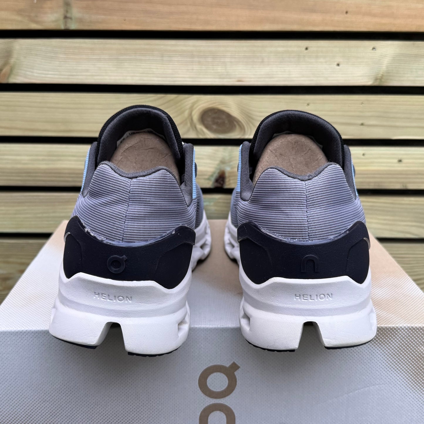 On Running CloudStratus 2 - Fossil / Midnight - UK9.5