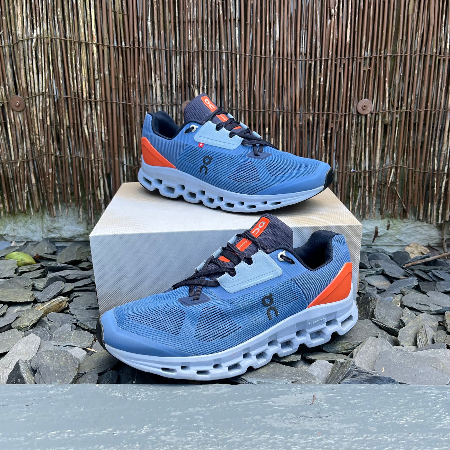 On Running CloudStratus 2 Blue / Orange UK9