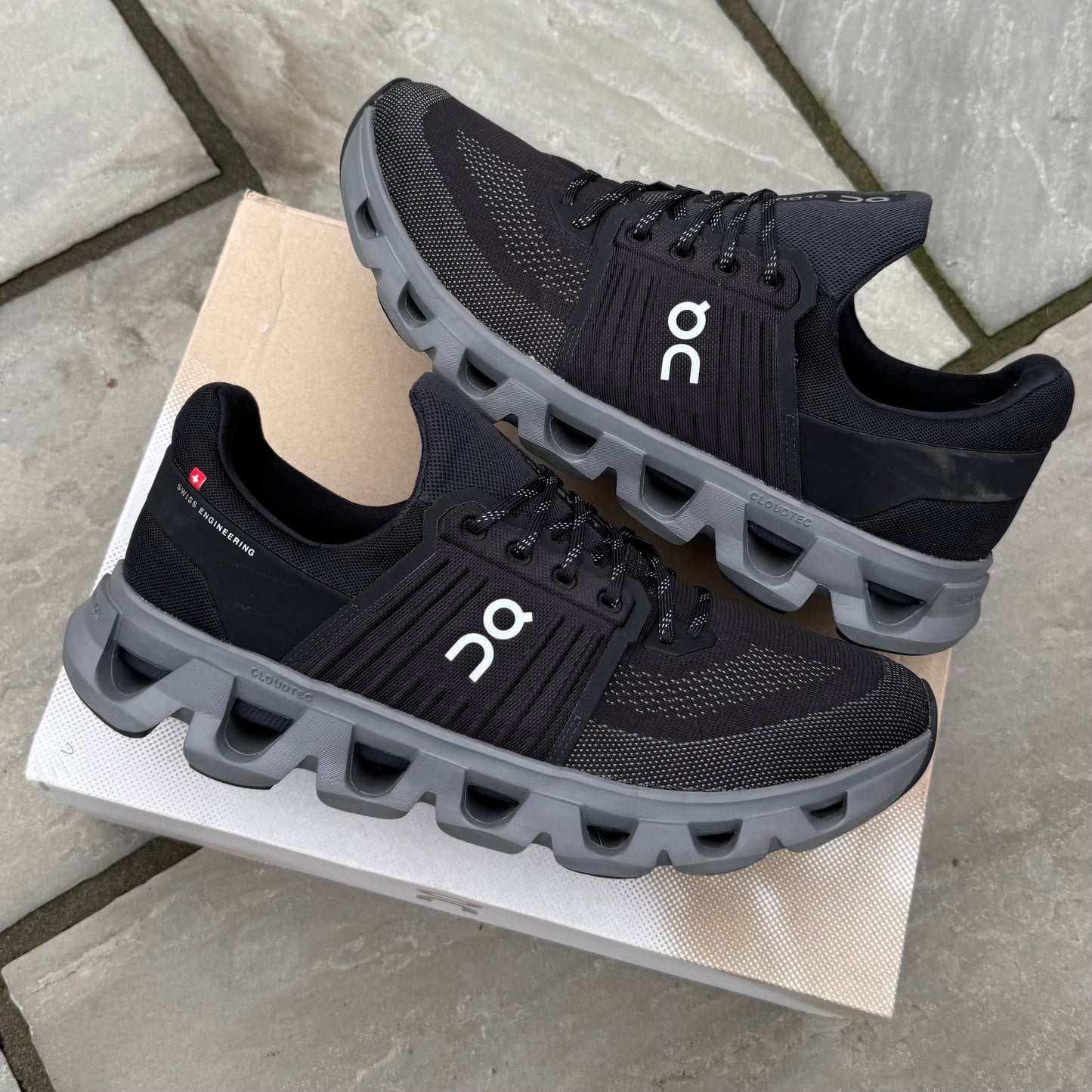 On Running CloudSwift 4.0 AD - Black Rock - UK12