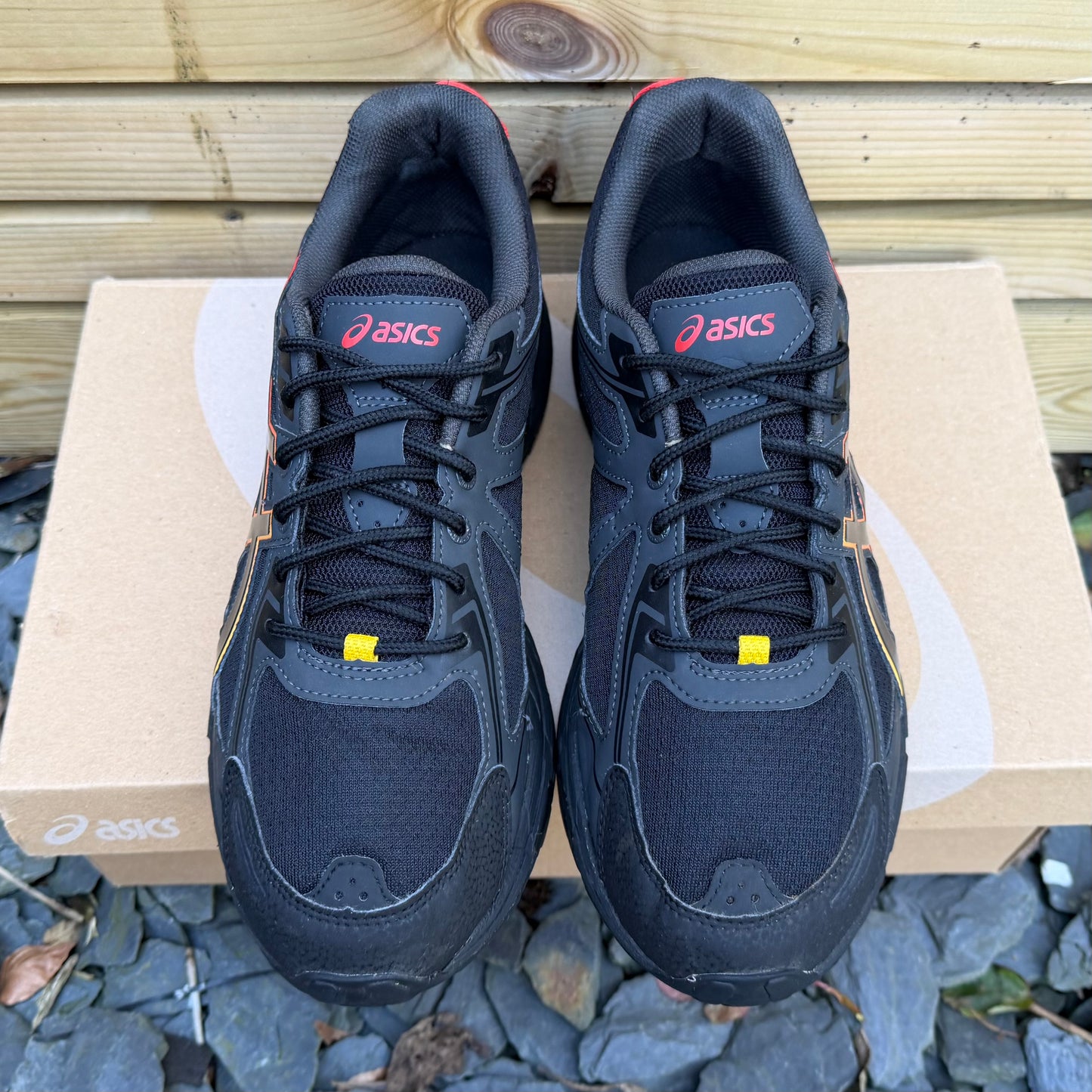 Asics Gel-Venture 6 - Black / Sunset Red - UK8