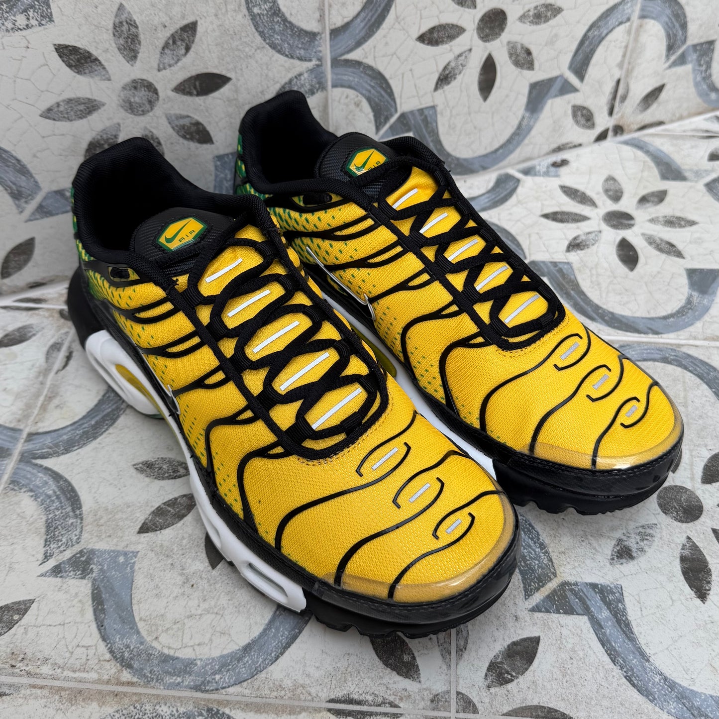 Nike Air Max Plus TN - Brazil - Multiple Sizes - Brand New