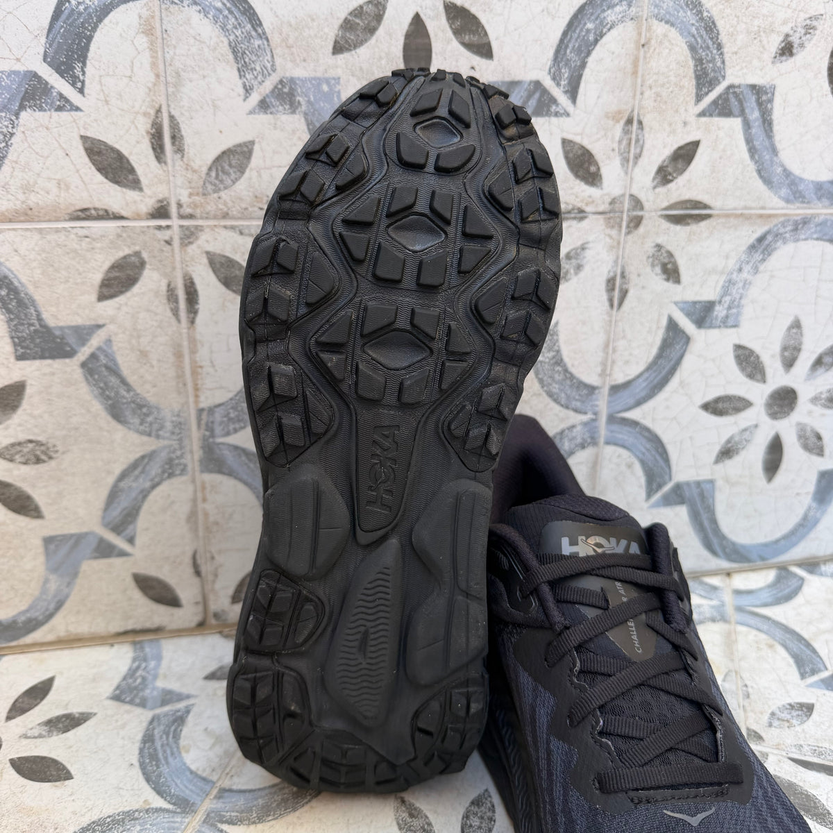 Hoka Challenger 7 Gore-Tex - Triple Black - UK9