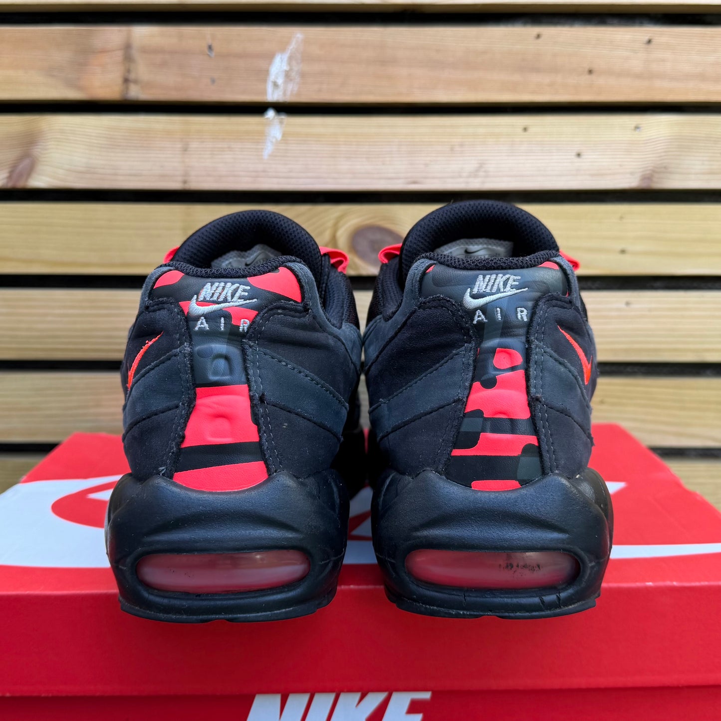 Nike Air Max 95 - Laser Crimson - UK8.5
