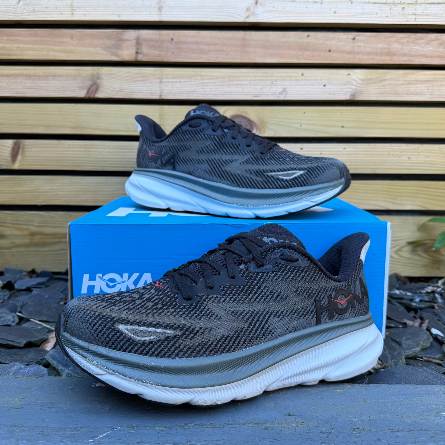 Hoka Clifton 9 - Black / Outer Orbit - UK8