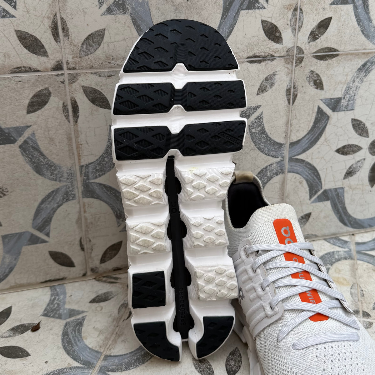 On Running CloudSwift 3.0 - Glacier White / Flame Orange - UK8.5