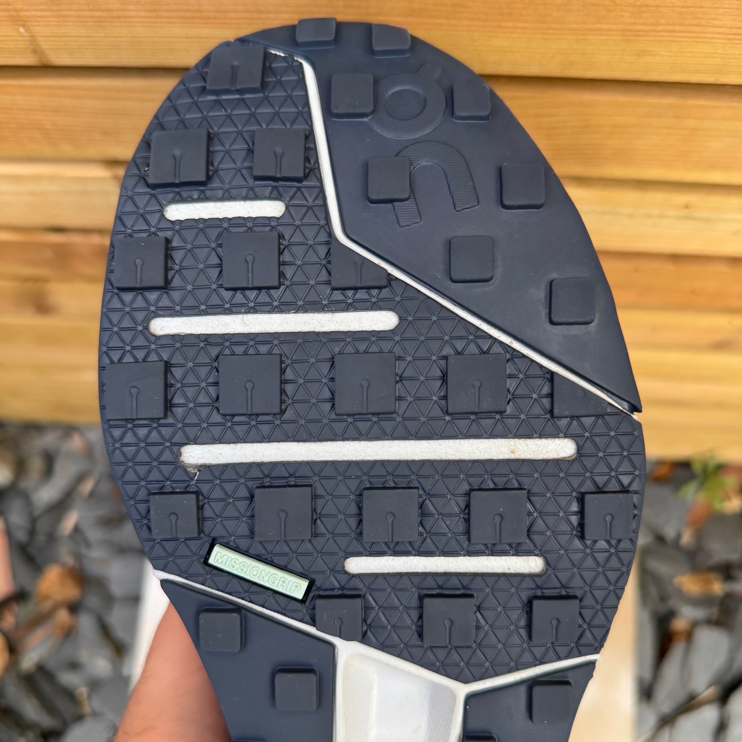 On Running CloudHorizon - Chambray / Artic - UK9