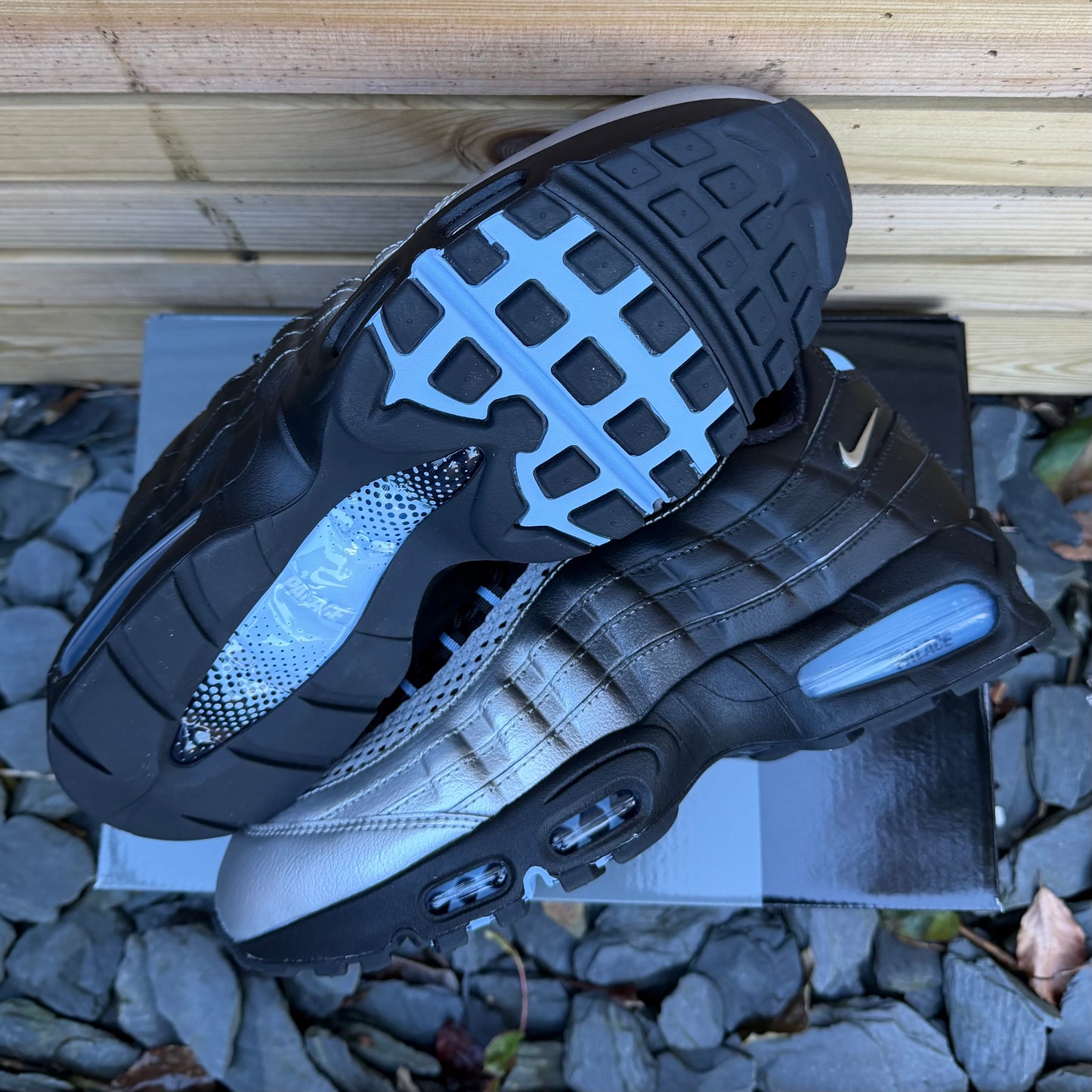 Nike Air Max 95 OG Big Bubble x Palace - Palace Gradient - Multiple Sizes - Brand New