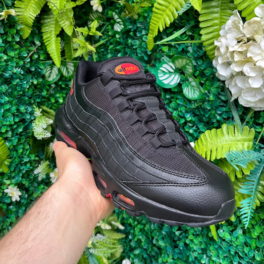 Nike Air Max 95 Gradient Red Sunset UK9