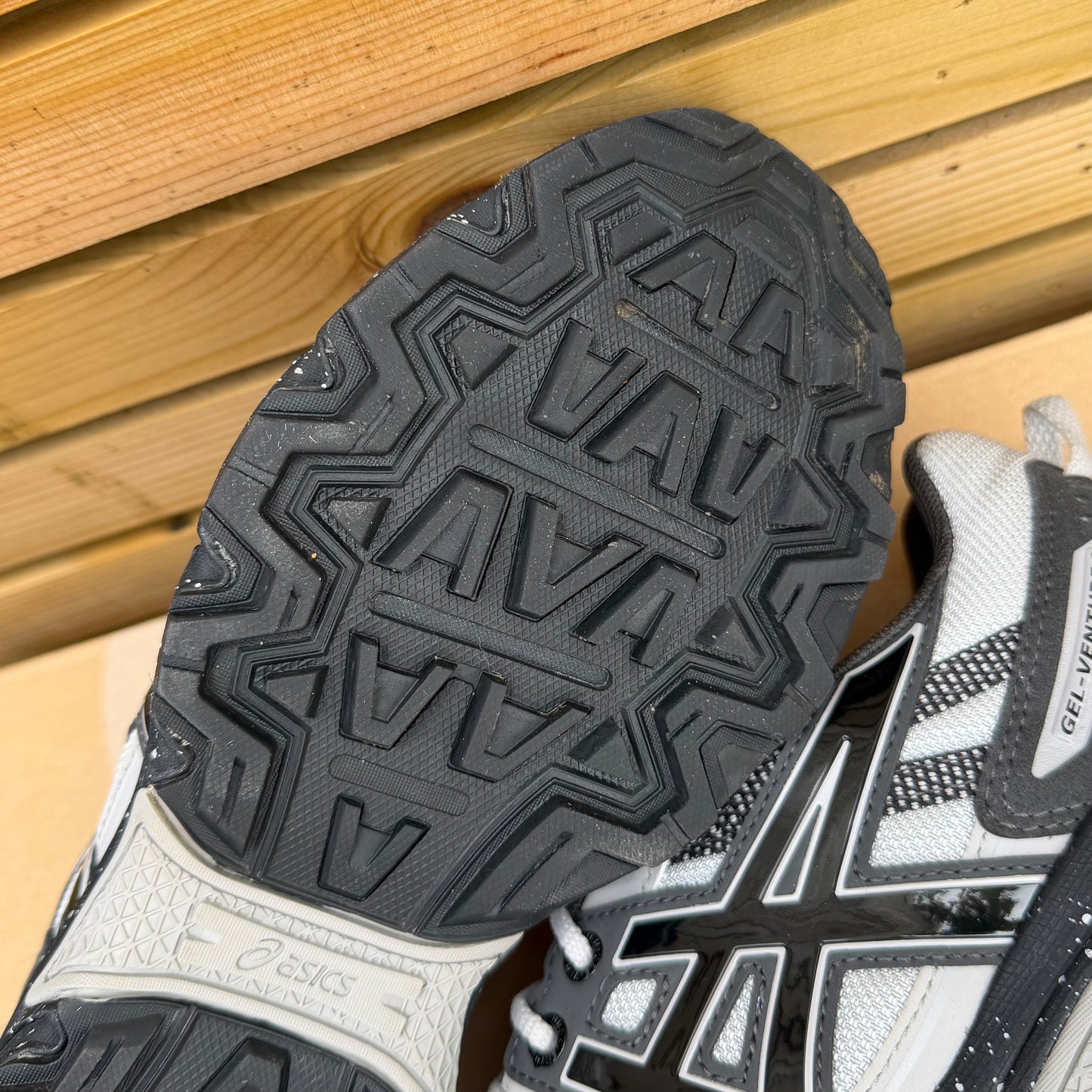 Asics Gel-Venture 6 - Glacier Grey / Black - UK7