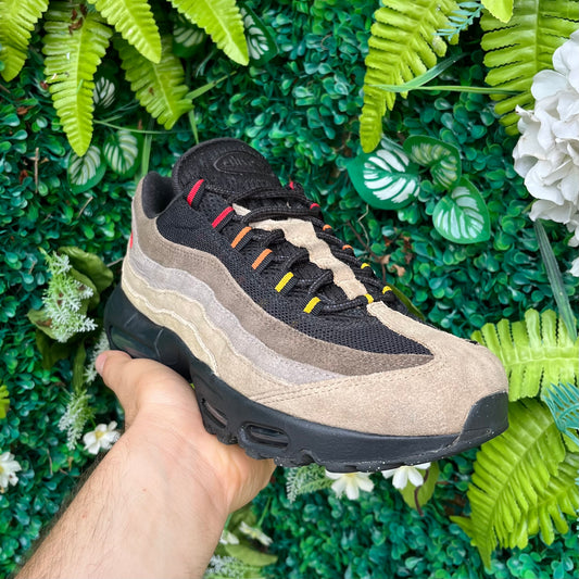 Nike Air Max 95 Topographic UK7