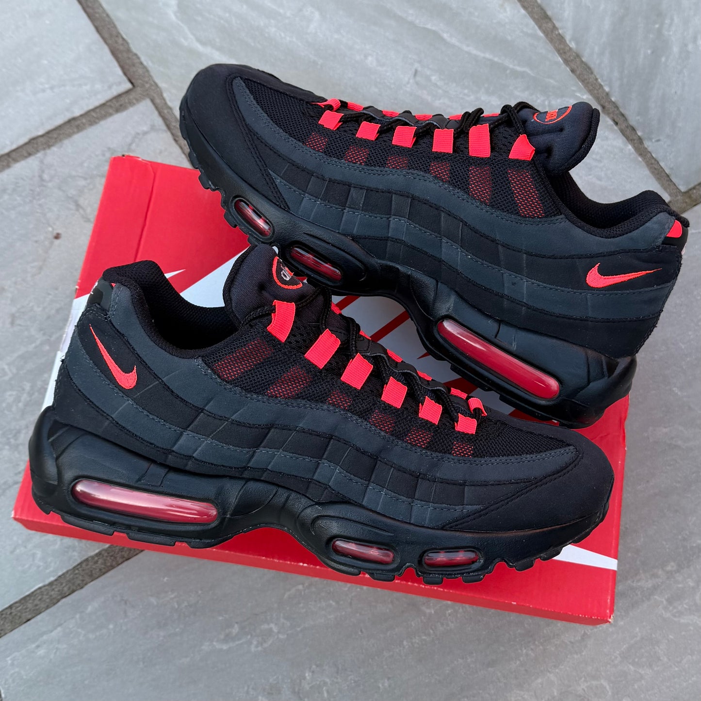 Nike Air Max 95 - Laser Crimson - UK9.5