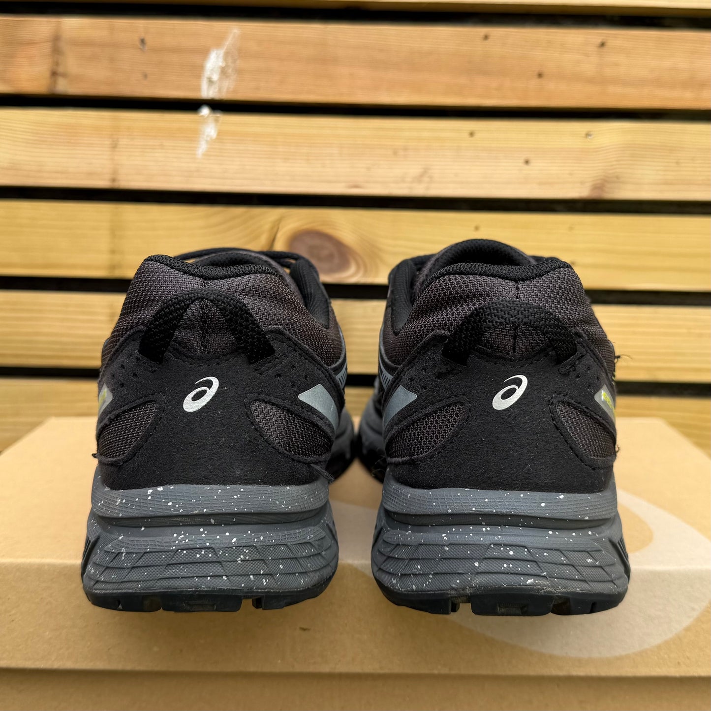 Asics Gel-Venture 6 - Obsidian / Lime - UK8