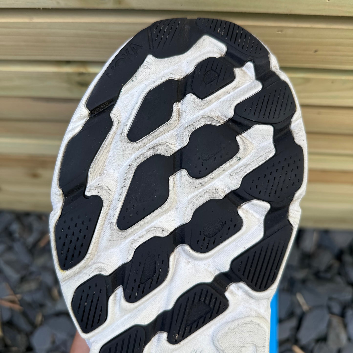 Hoka Clifton 9 - Black / White - UK10