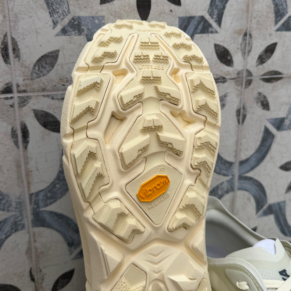 Hoka Mafate Speed 4 Lite - Truffle / Salt - Multiple Sizes - Brand New