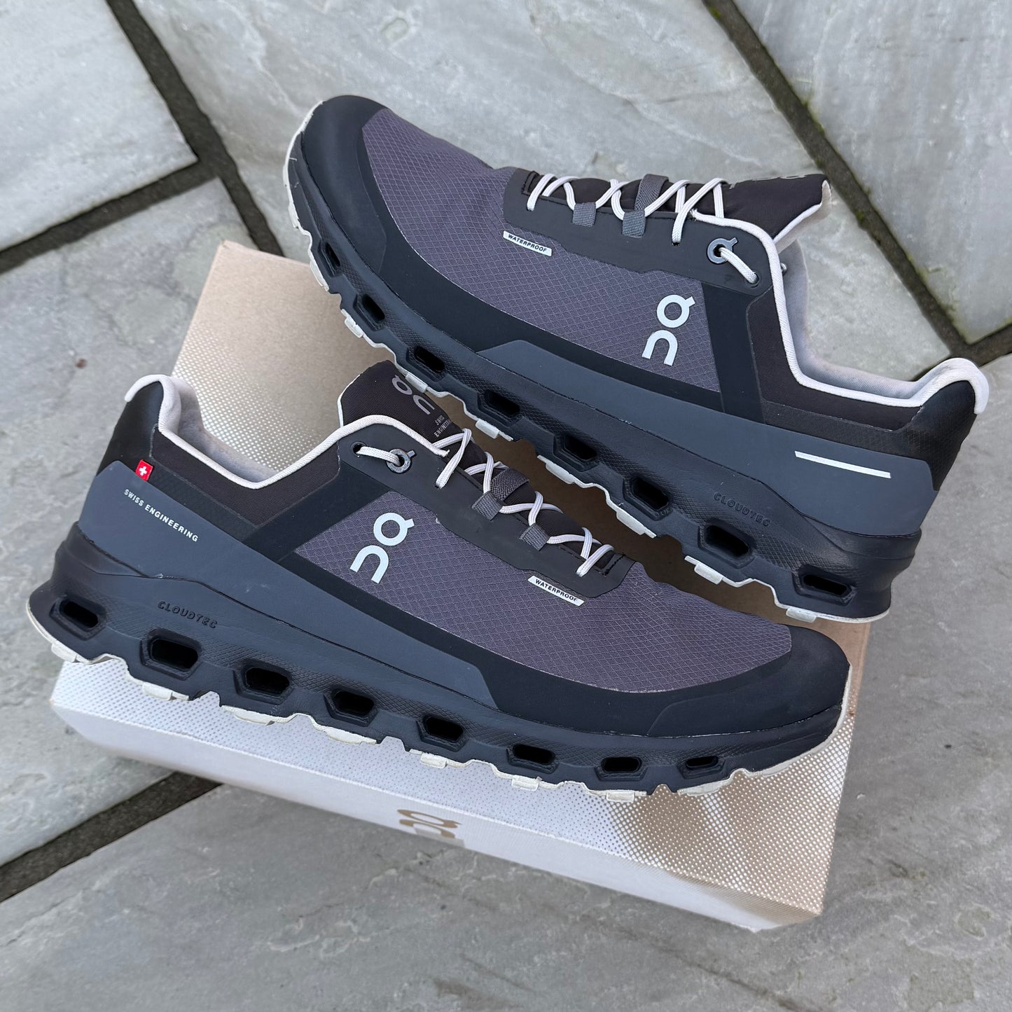 On Running CloudVista Waterproof - Eclipse Black - UK10