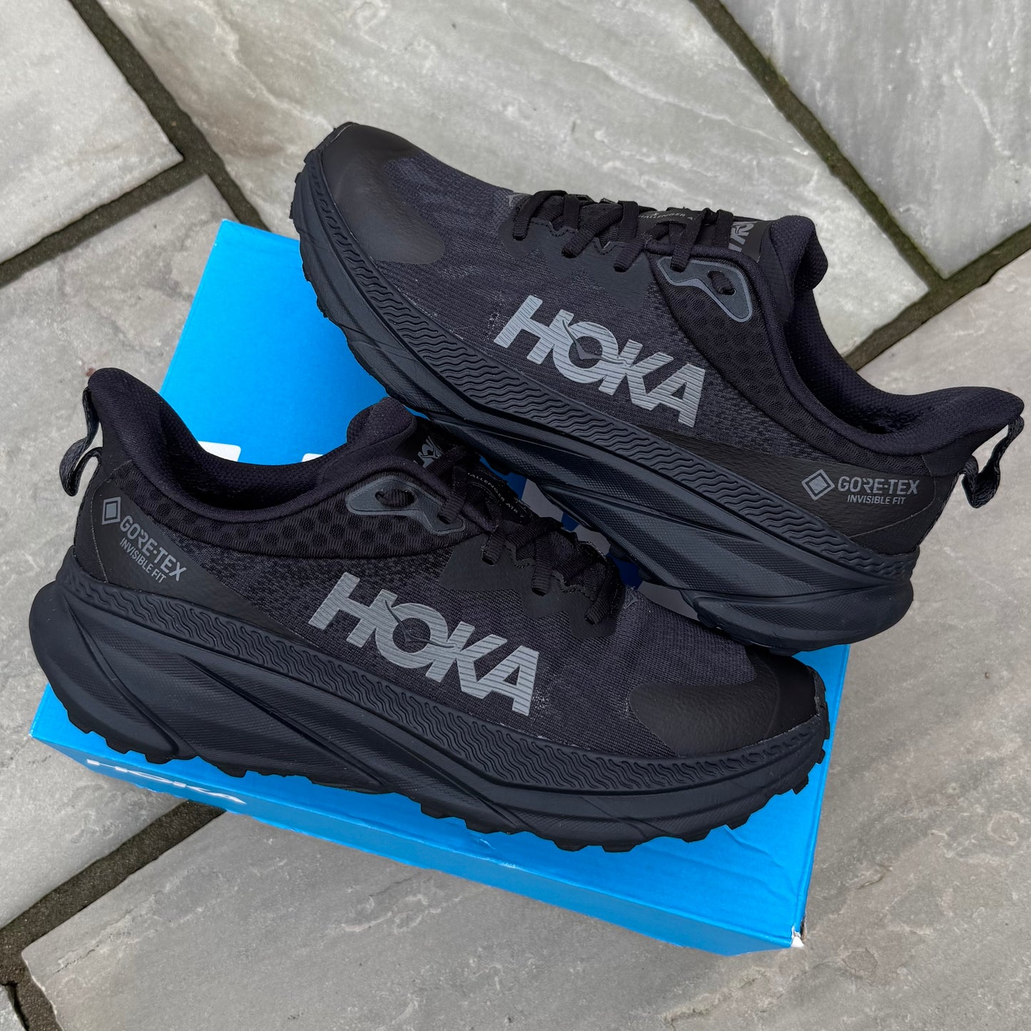 Hoka Challenger 7 Gore-Tex - Triple Black - UK9