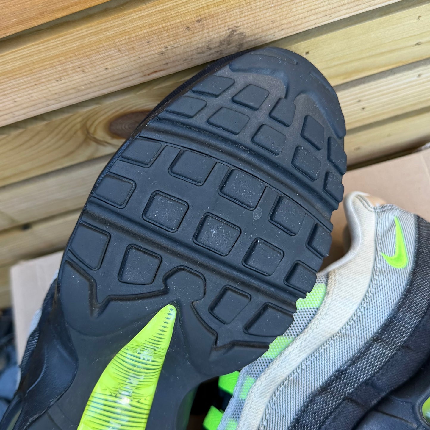 Nike Air Max 95 x Denham - Neon - UK8.5