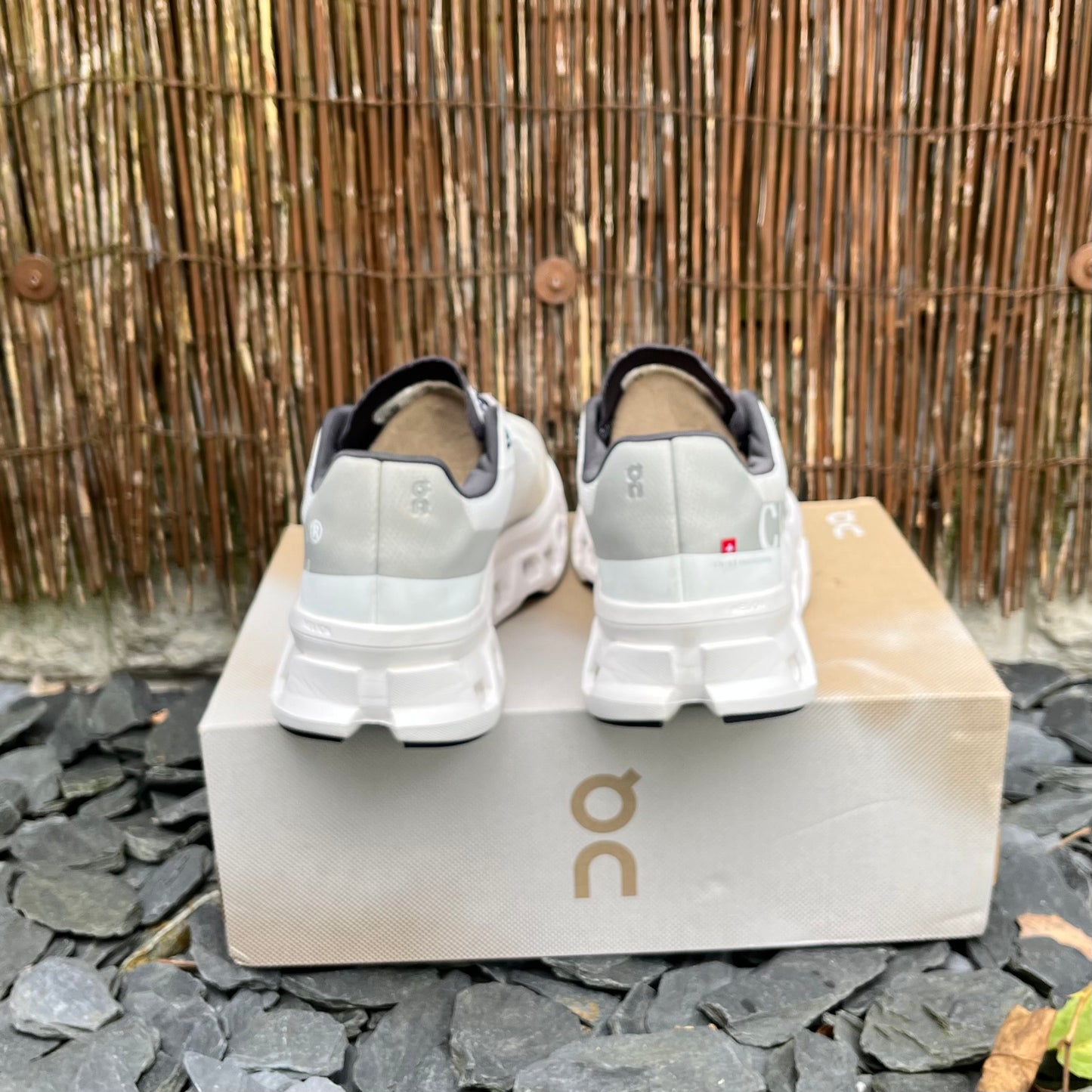 On Running CloudMonster Triple White UK8