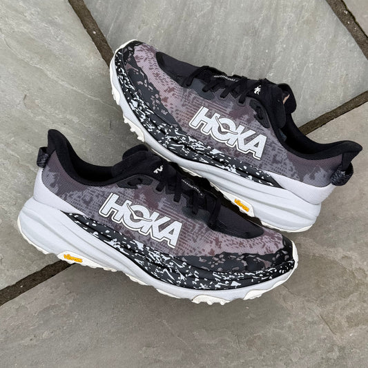 Hoka Speedgoat 6 - Black / Stardust - UK8.5