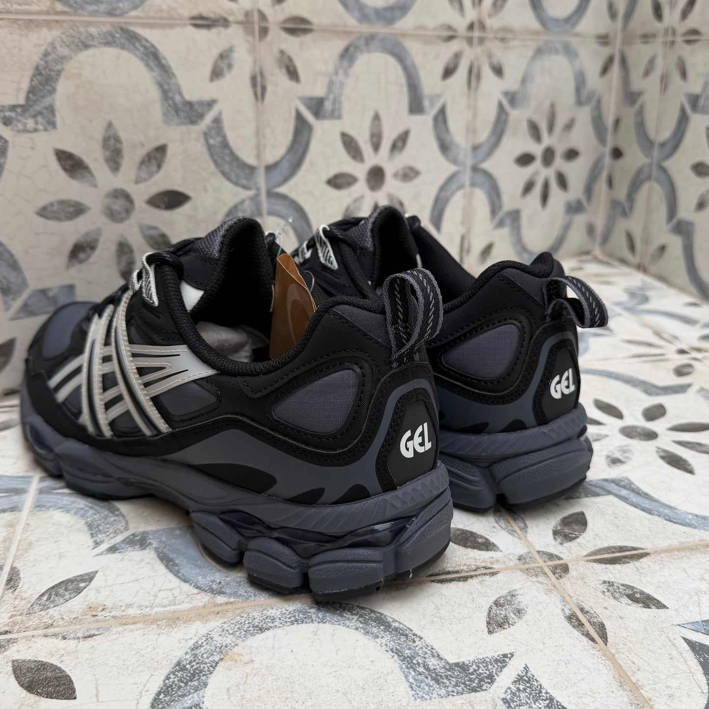 Asics Gel-NYC Utility - Carrier Grey / Black - Multiple Sizes - Brand New (Copy)