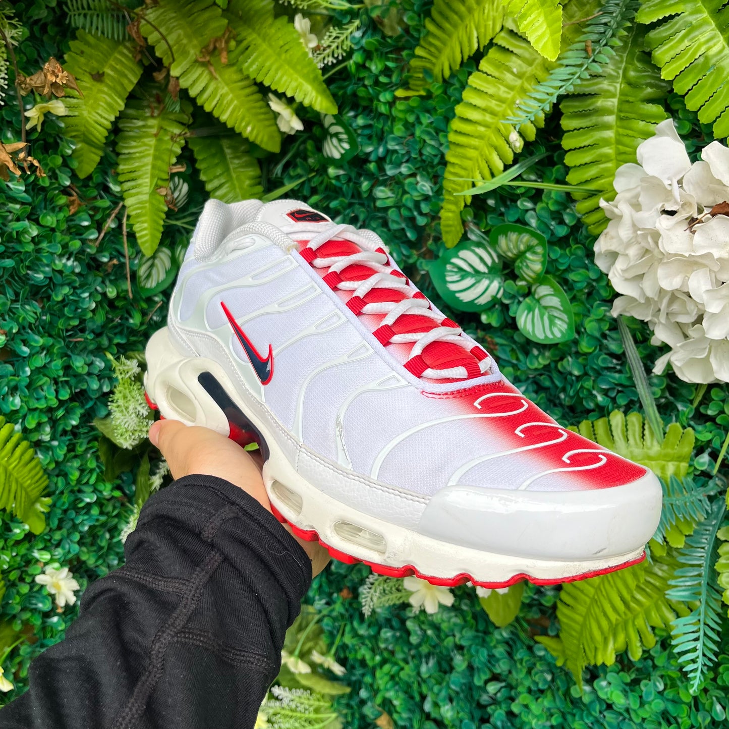 Nike Air Max Plus TN White / University Red UK12