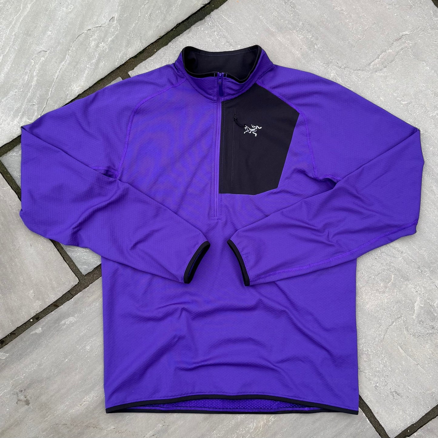 Arc’teryx Delta 1/2 Zip - Iola - Medium