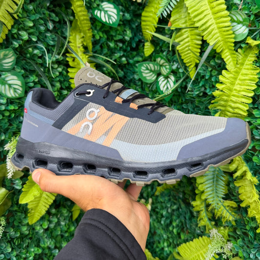 On Running CloudVista - Midnight / Olive - UK9.5