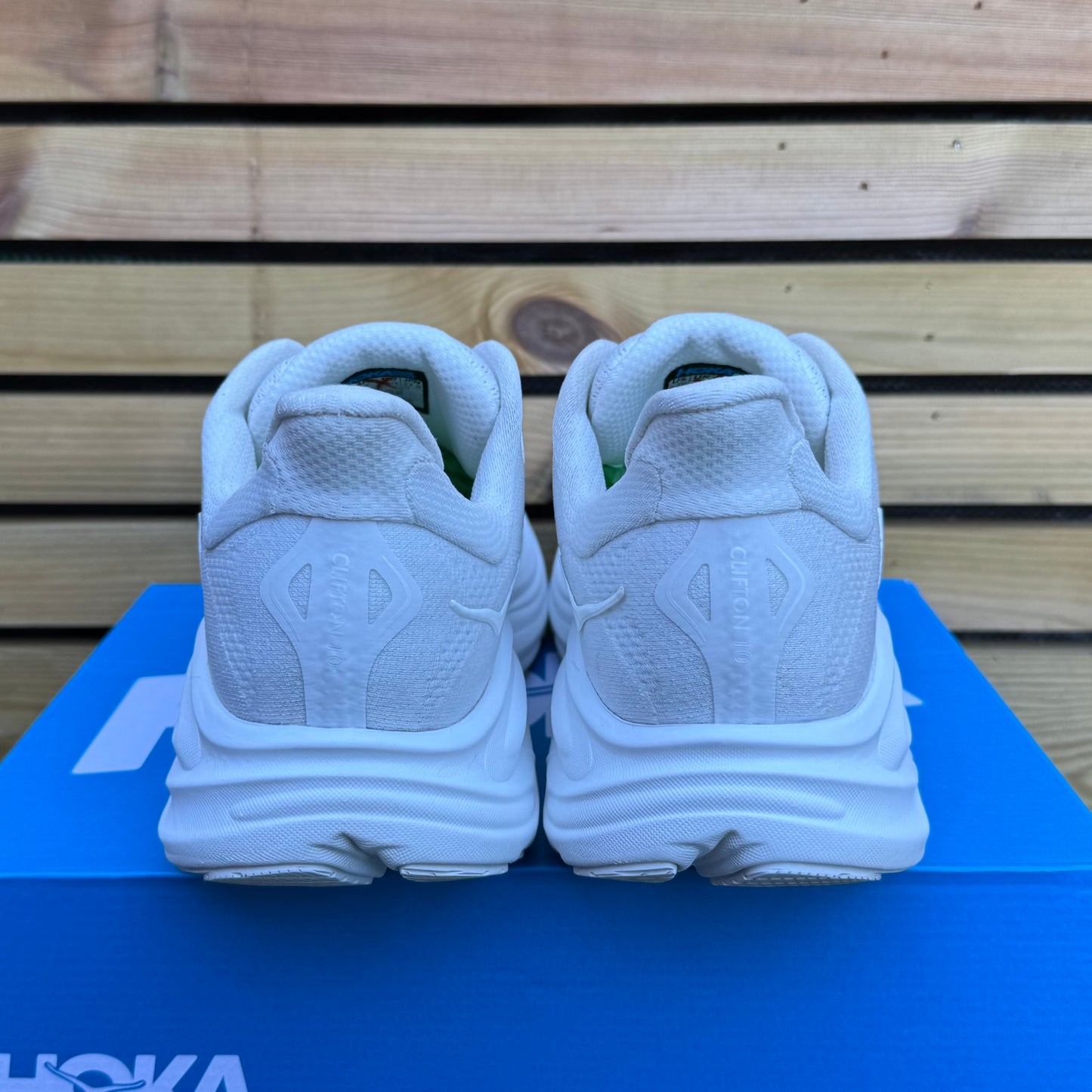 Hoka Clifton 10 - Triple White - UK9