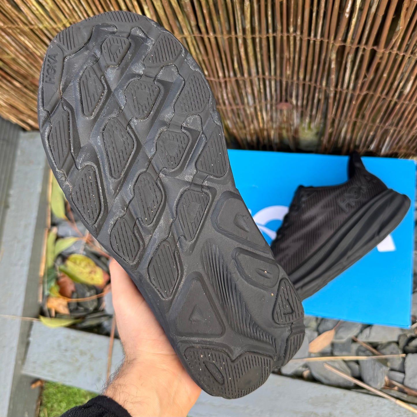 Hoka Clifton 9 - Triple Black - UK10.5