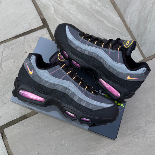 Nike Air Max 95 OG Big Bubble - Sundial - UK10