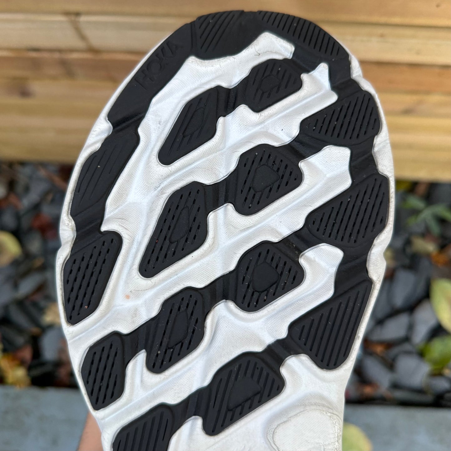 Hoka Clifton 9 - Black / Outer Orbit - UK10