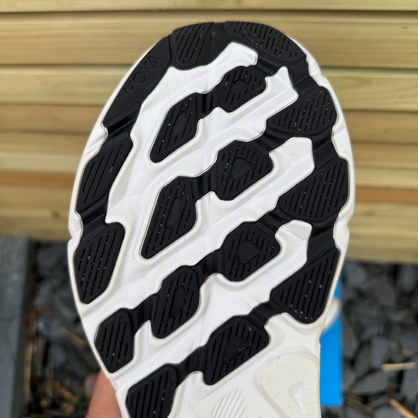Hoka Clifton 9 - Black / White - UK8
