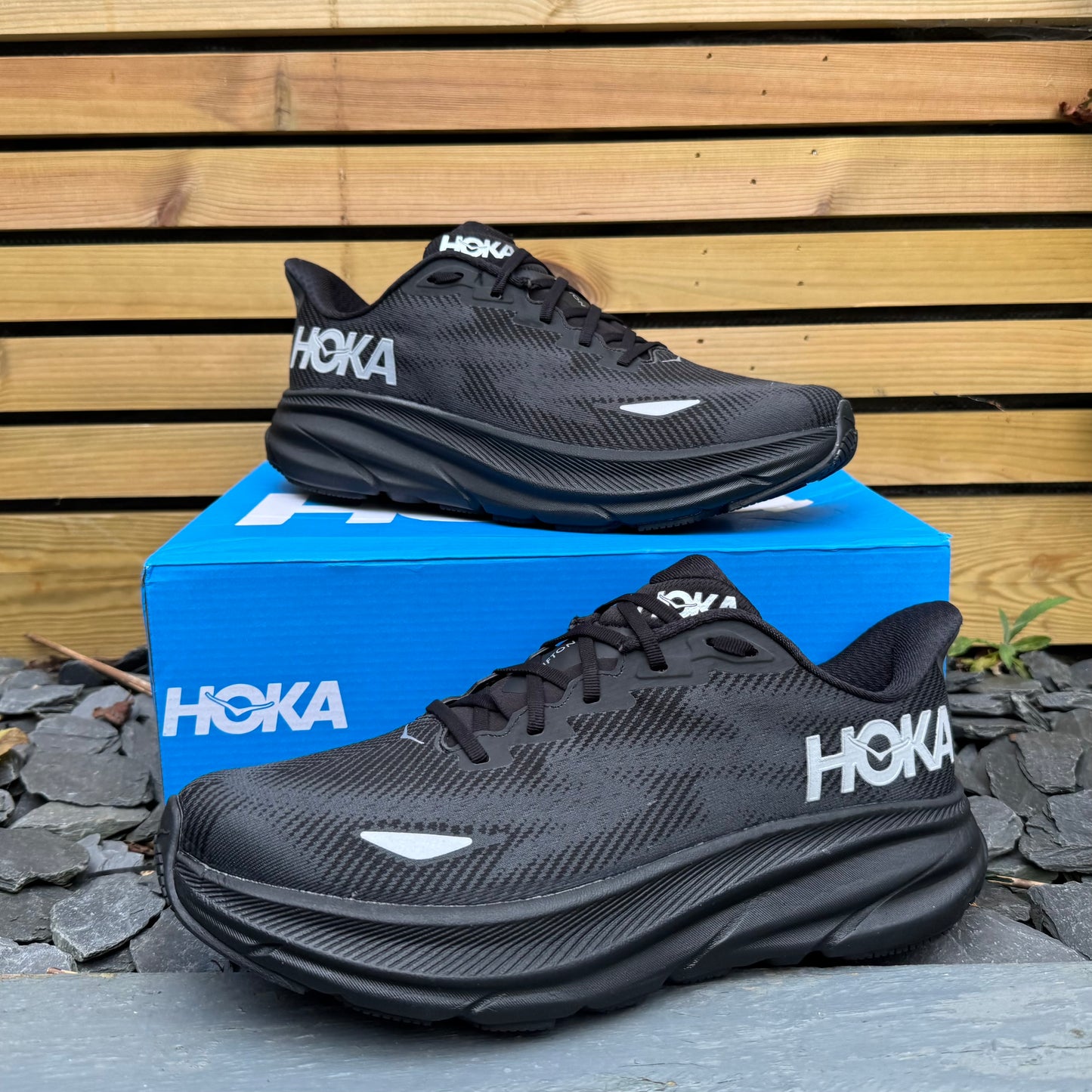 Hoka Clifton 9 Gore-Tex - Black Reflect - UK9.5 - Brand New
