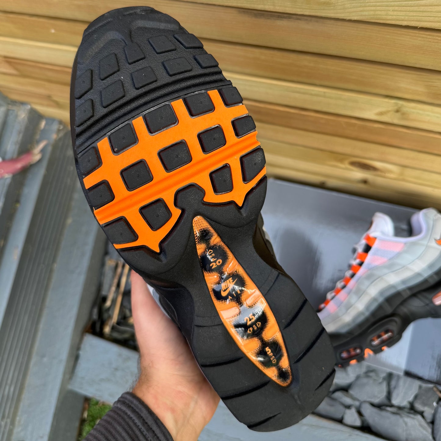 Nike Air Max 95 OG Big Bubble - Mandarin - UK9 - Brand New