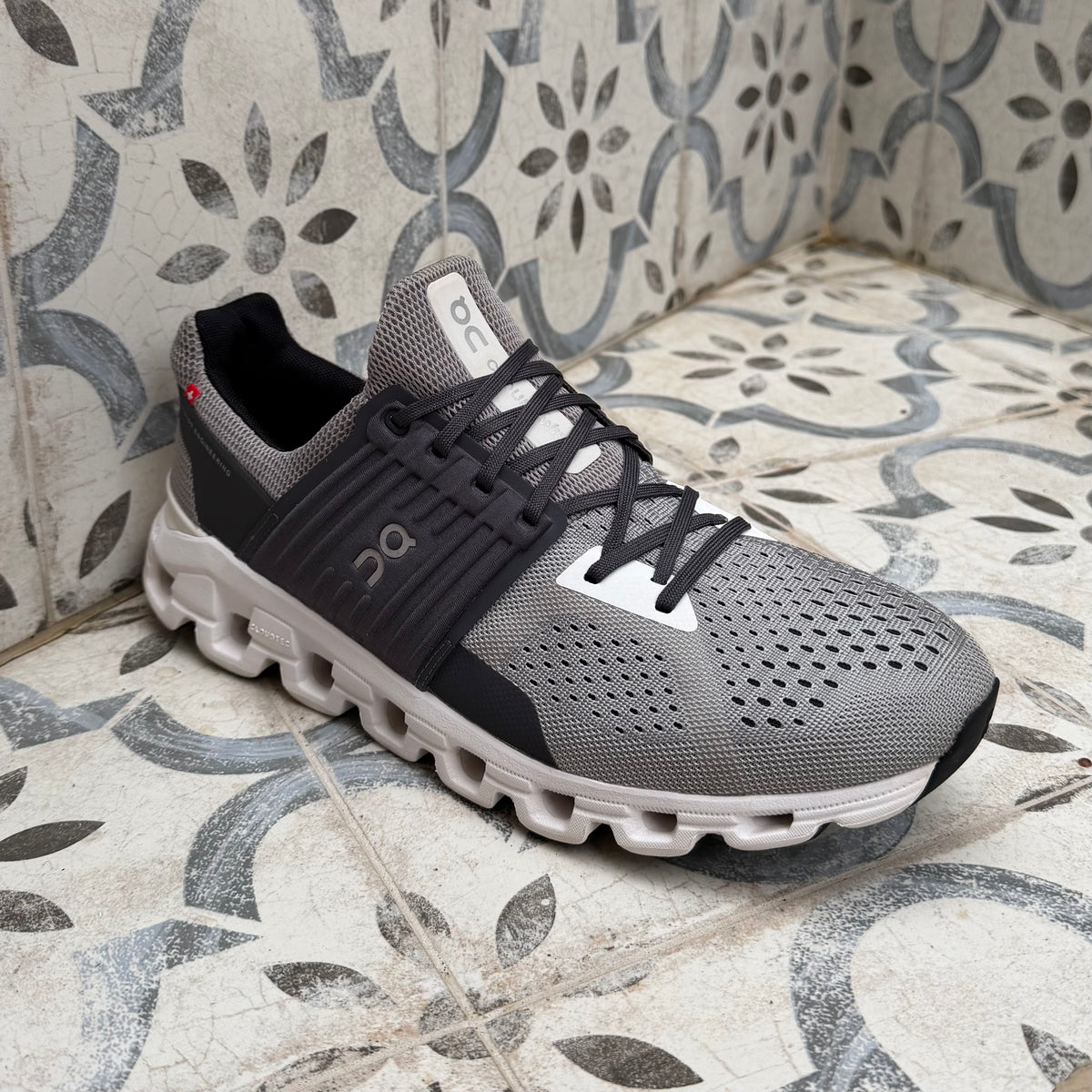 On Running CloudSwift 2.0 - Alloy Eclipse / Grey - UK8.5