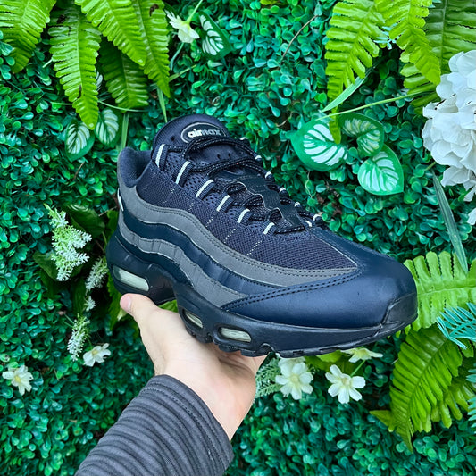 Nike Air Max 95 - Obsidian - UK9