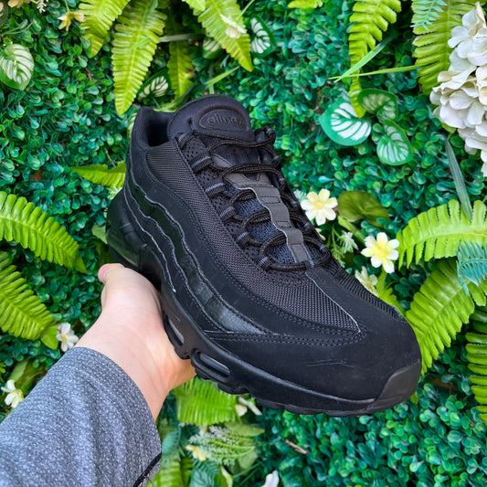 Nike Air Max 95 Triple Black UK11